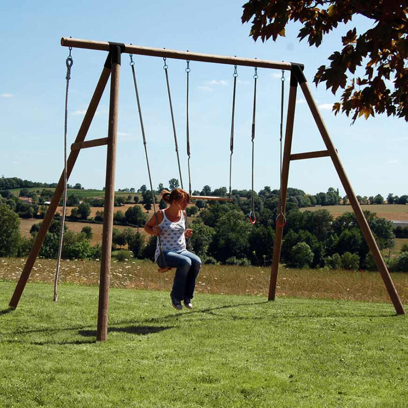Portique adolescent en bois rond 4 agrès avec trapèze GALDAR 3/5