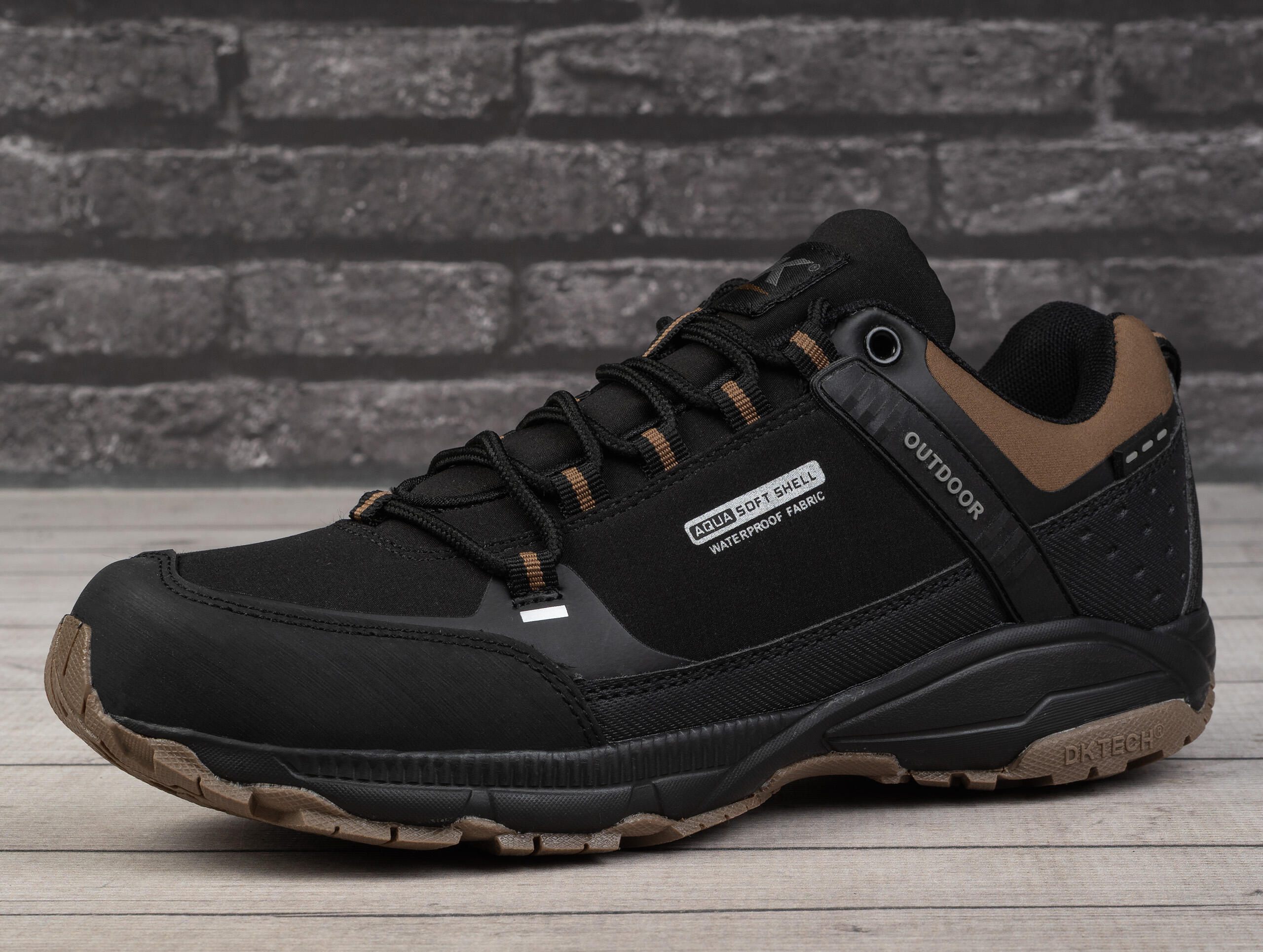 Buty męskie sportowe trekkingowe DK POREDATOR LOW 1096 BLK/LT.BROWN M 3/7