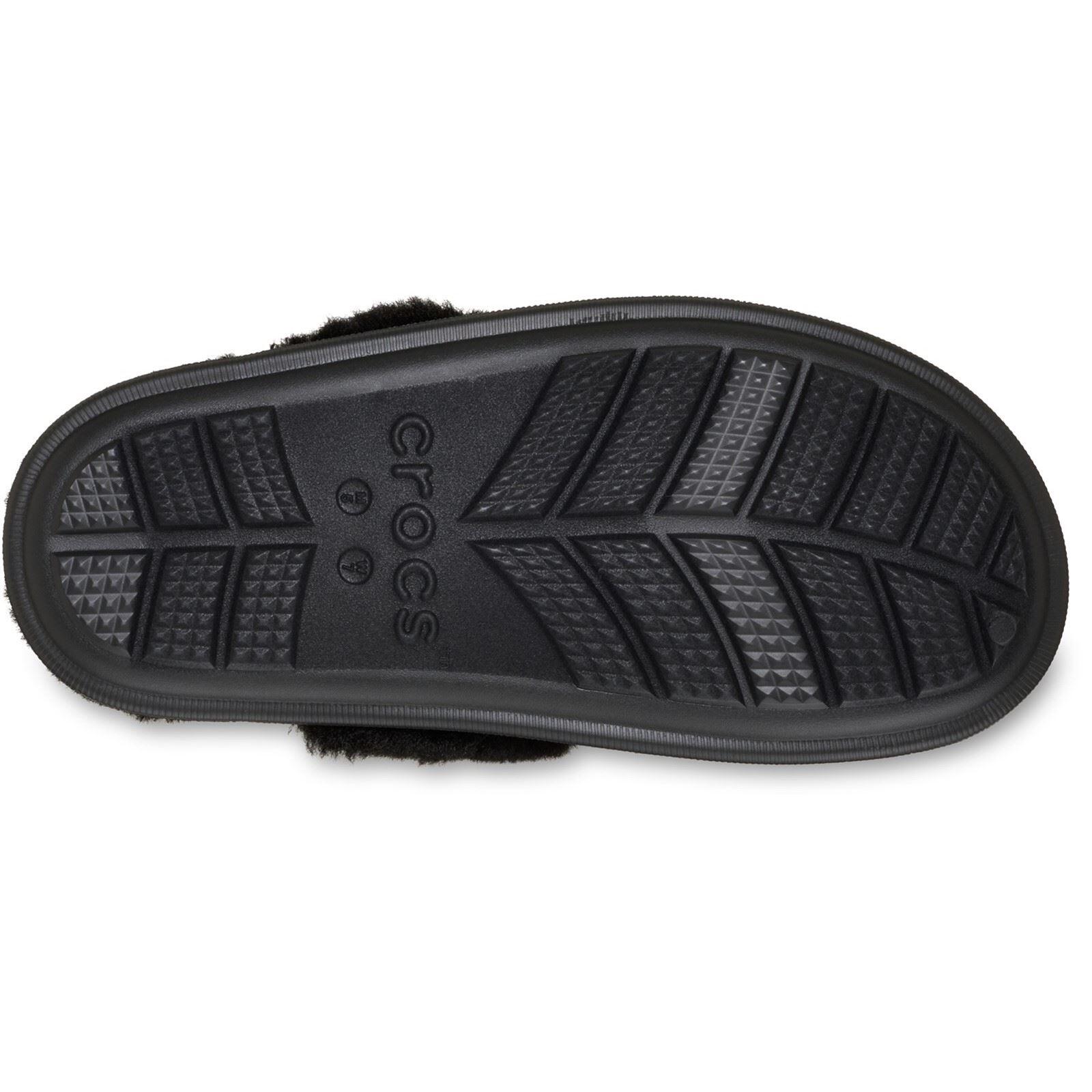 Crocs Classic Fuzz Scuff Thermoplastic Men's Black Slippers 4/6