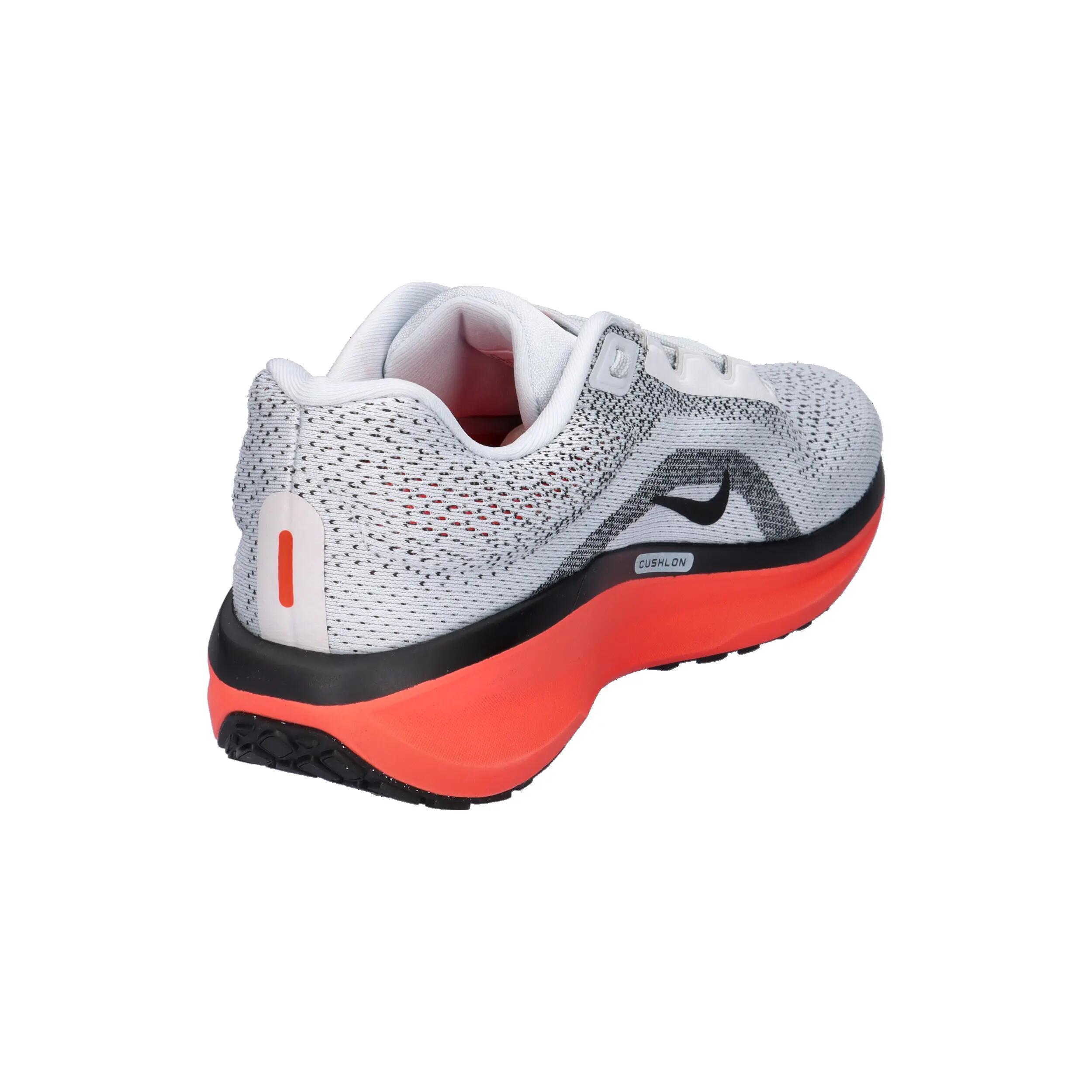 Nike Herren Laufschuhe Winflo 11 FJ9509 6/7