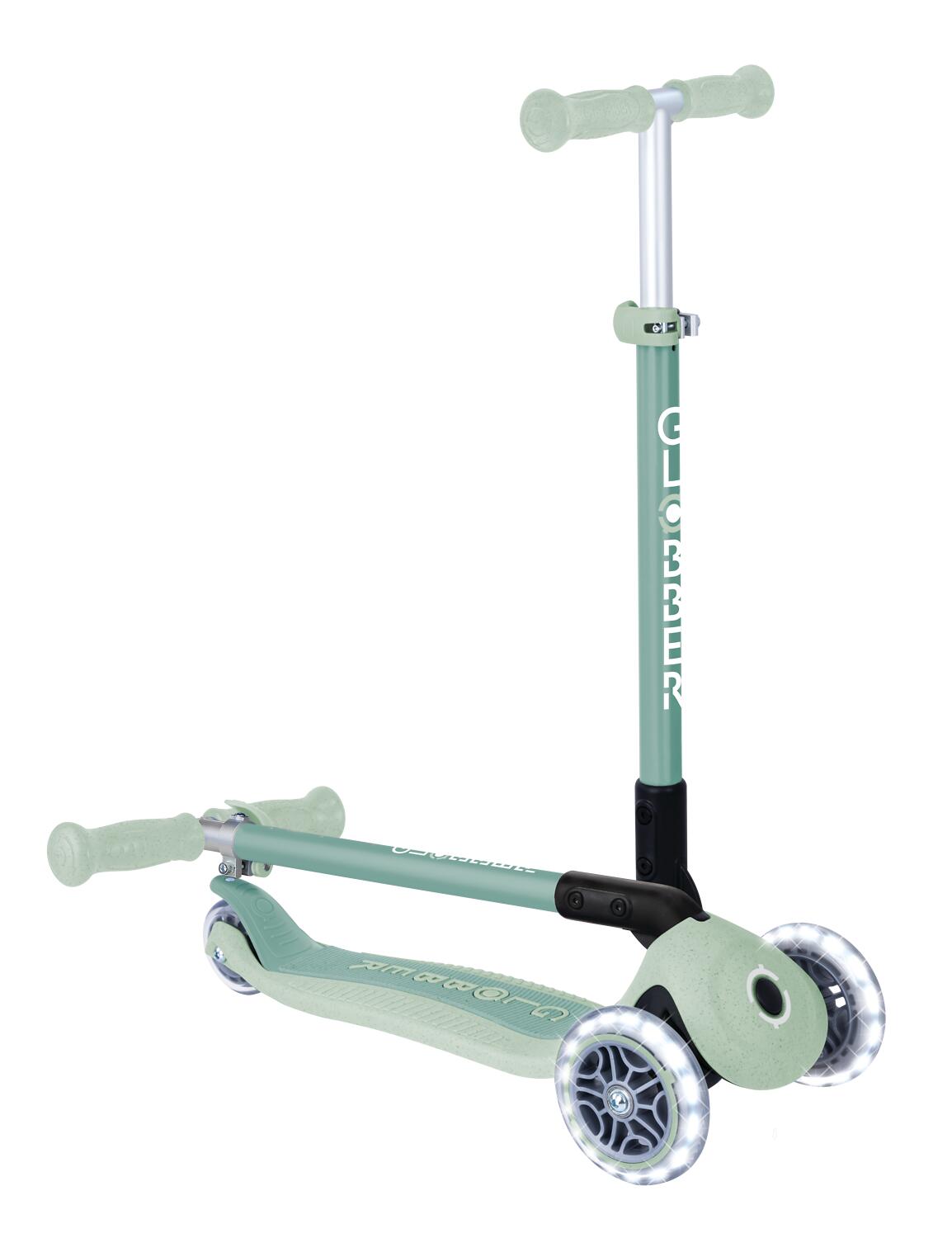 Globber Primo ECO foldable lights step in Pistachio 12/14