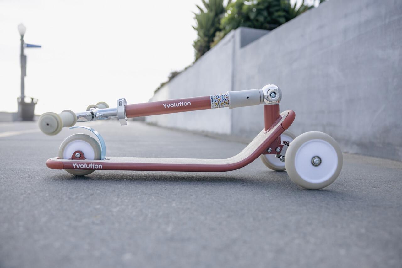 Yvolution driewielstep Glider Classic Rood 6/7