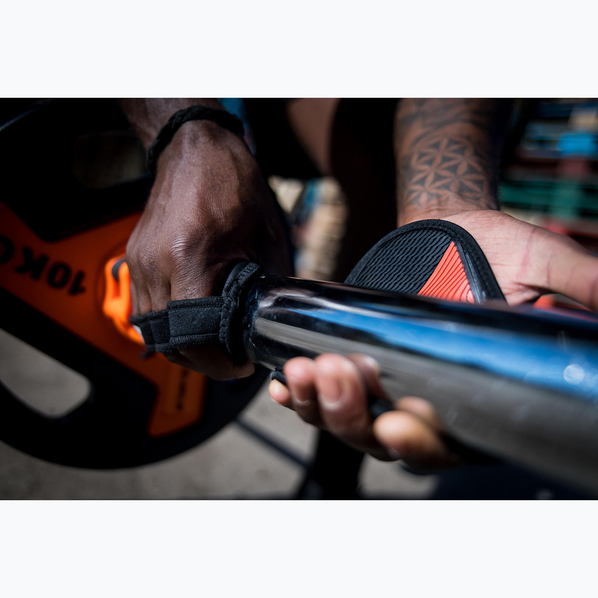 Podkładka antypoślizgowa na ręce Sveltus Grip Pad 2 szt. orange/ black OS 4/5