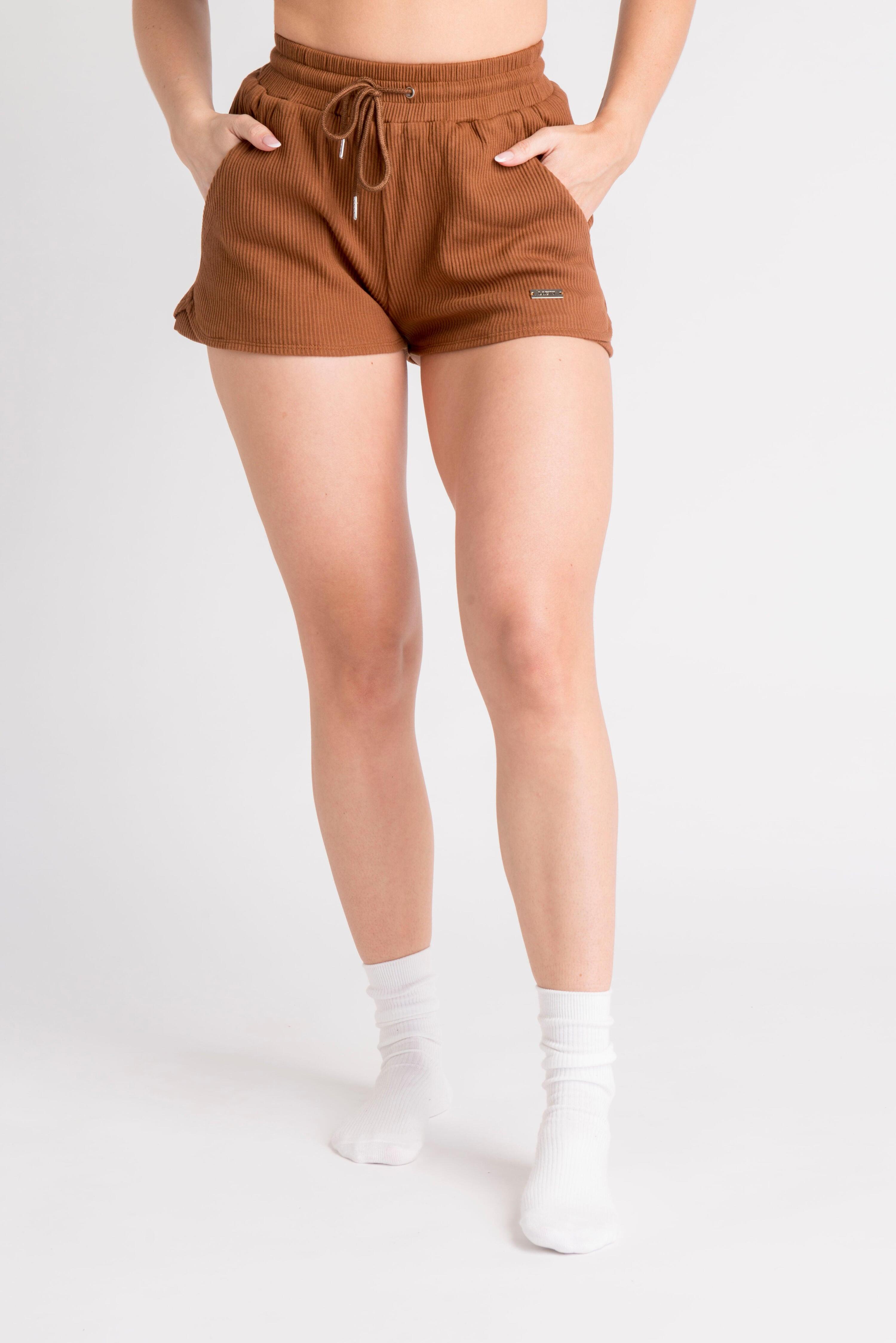 LOEWI Ribbed Shorts - Aesthetic Wolf - Fitness - Donna - Castanho 3/4
