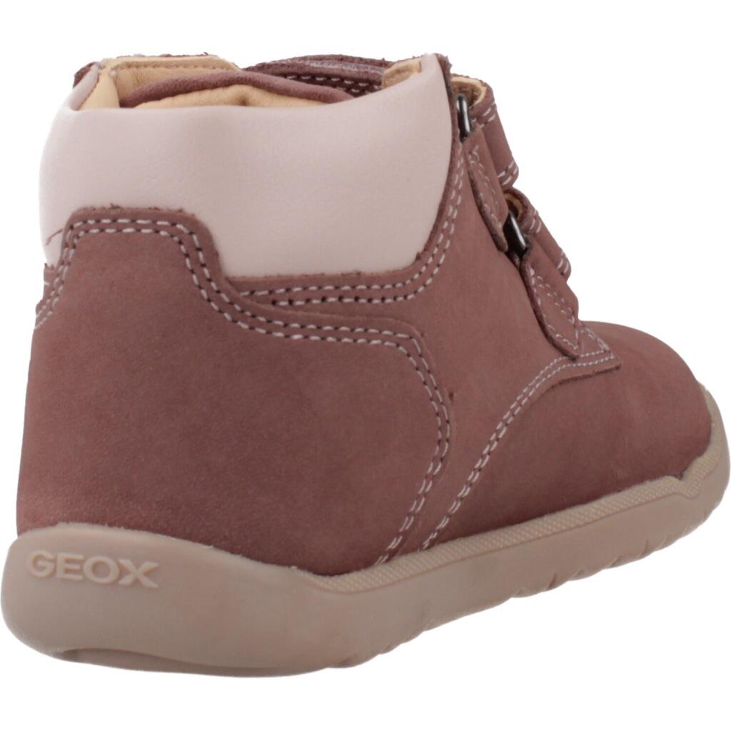 Baskets Geox Modèle B Macchia Girl Couleur Rose 3/5