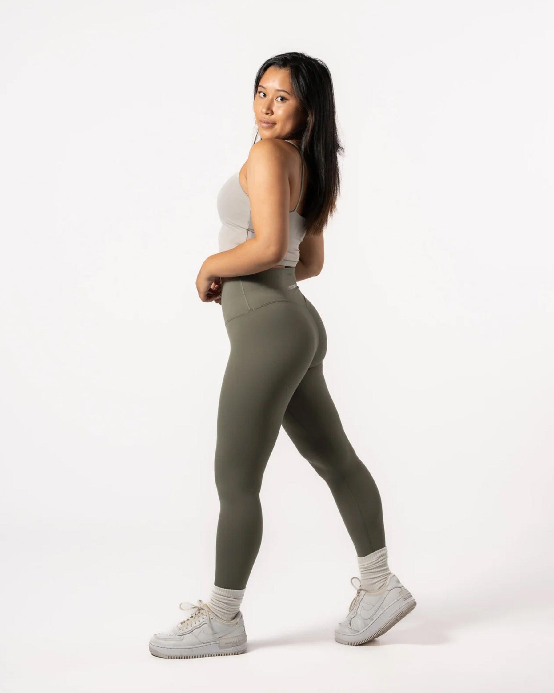 Legging femme 7/8 pour yoga & pilates vert sauge 4/4