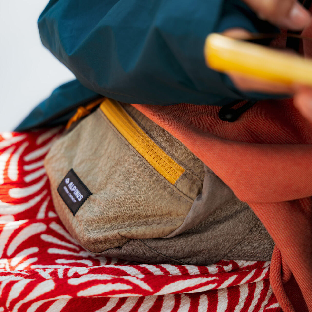 Pochette de voyage Alpinus Grampians 6/6