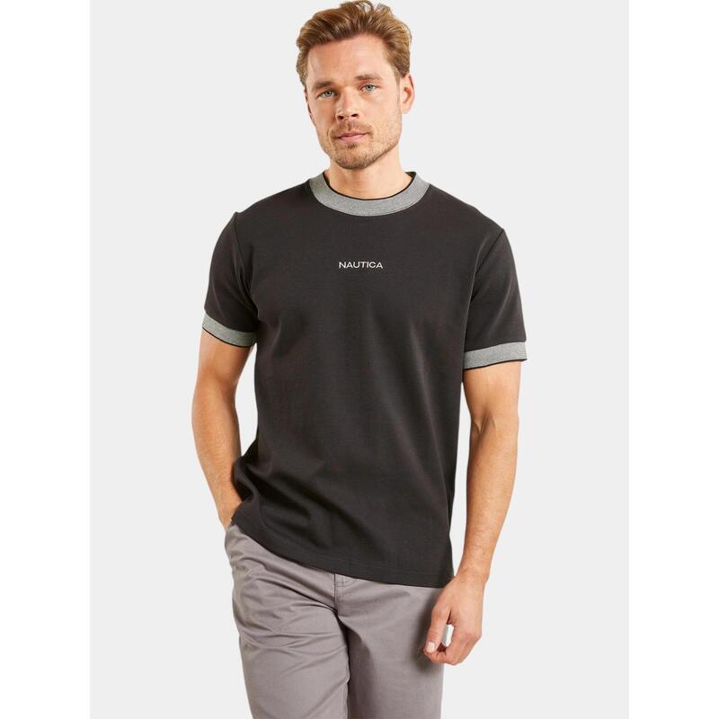 e0fbeb0c-6533-4285-8dfb-8f30bedb3626_c1