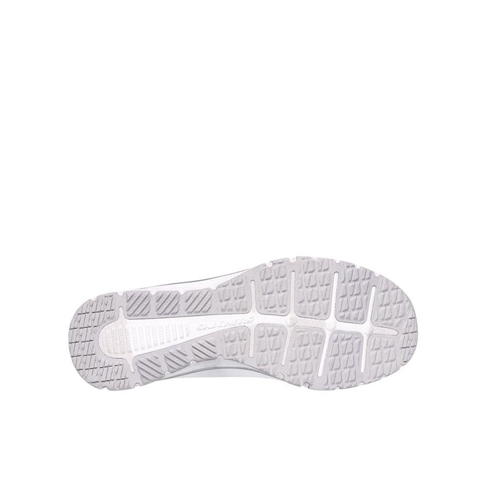 Tênis Brancos Livres Livres: Skechers 4/5