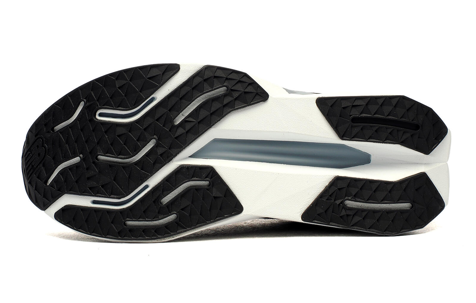 Women - Running - Shoes - Cushioned, Responsive - FuelCell Propel v5 - Black 4/5