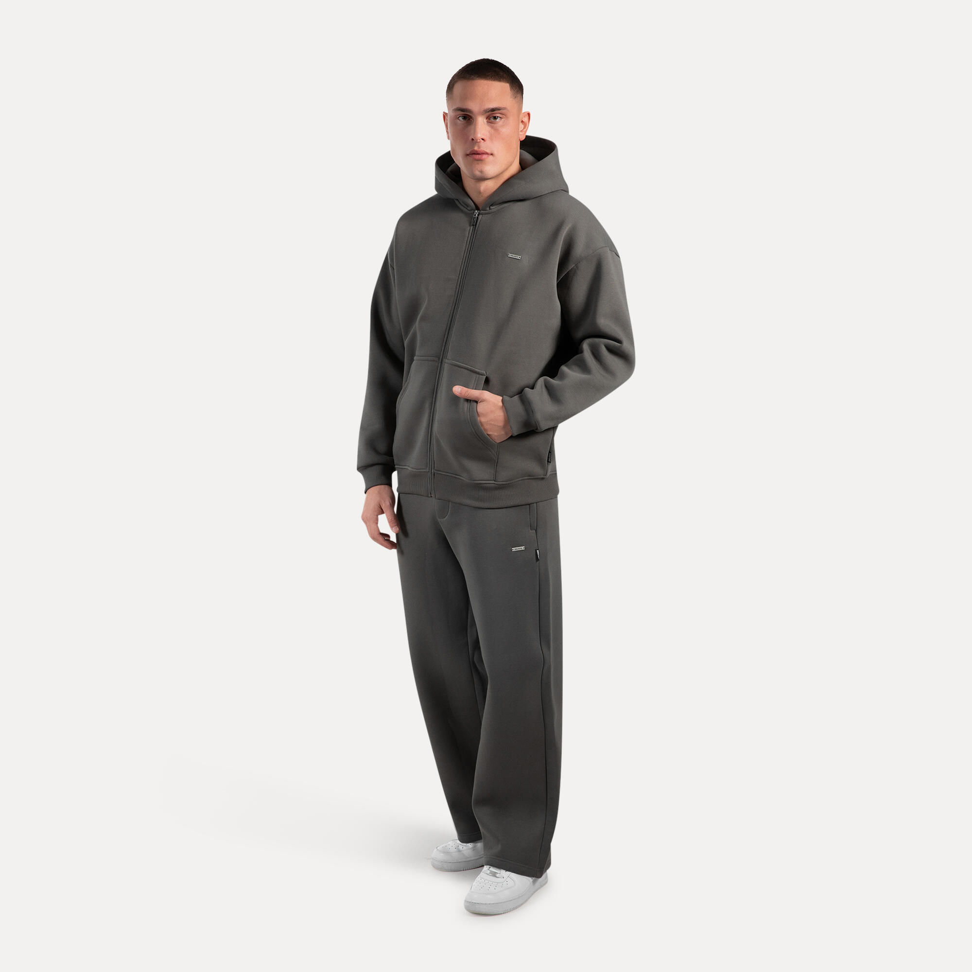 Herren Jogginghose Brayan Grau 3/5