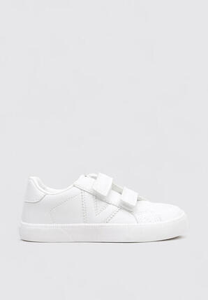 Barefoot NiÑa Victoria Blanco