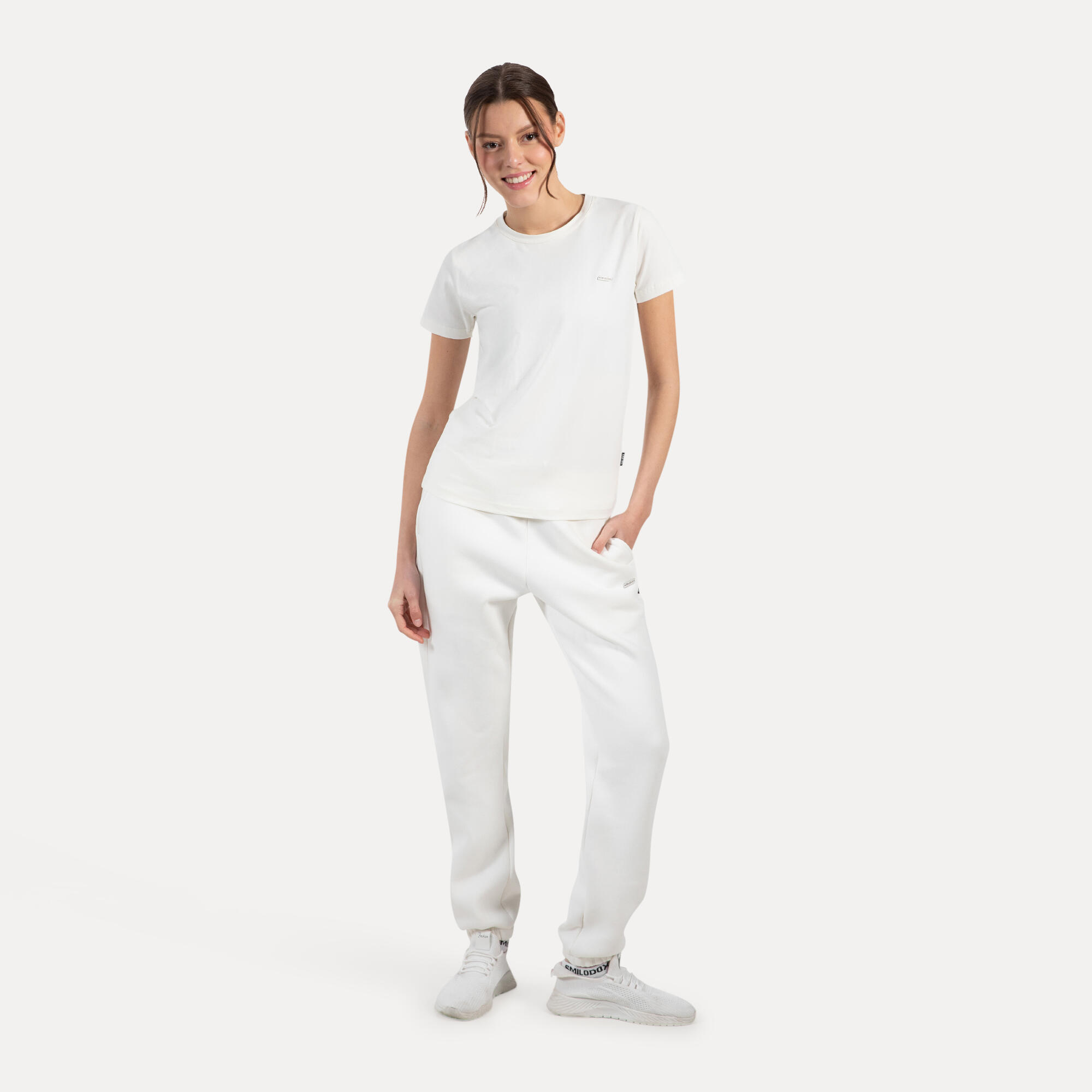 Damen Jogginghose Laurena Creme 3/5