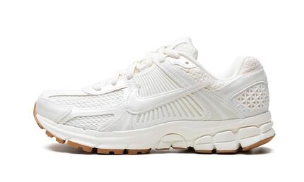Zapatillas Zoom Vomero 5 White Gum