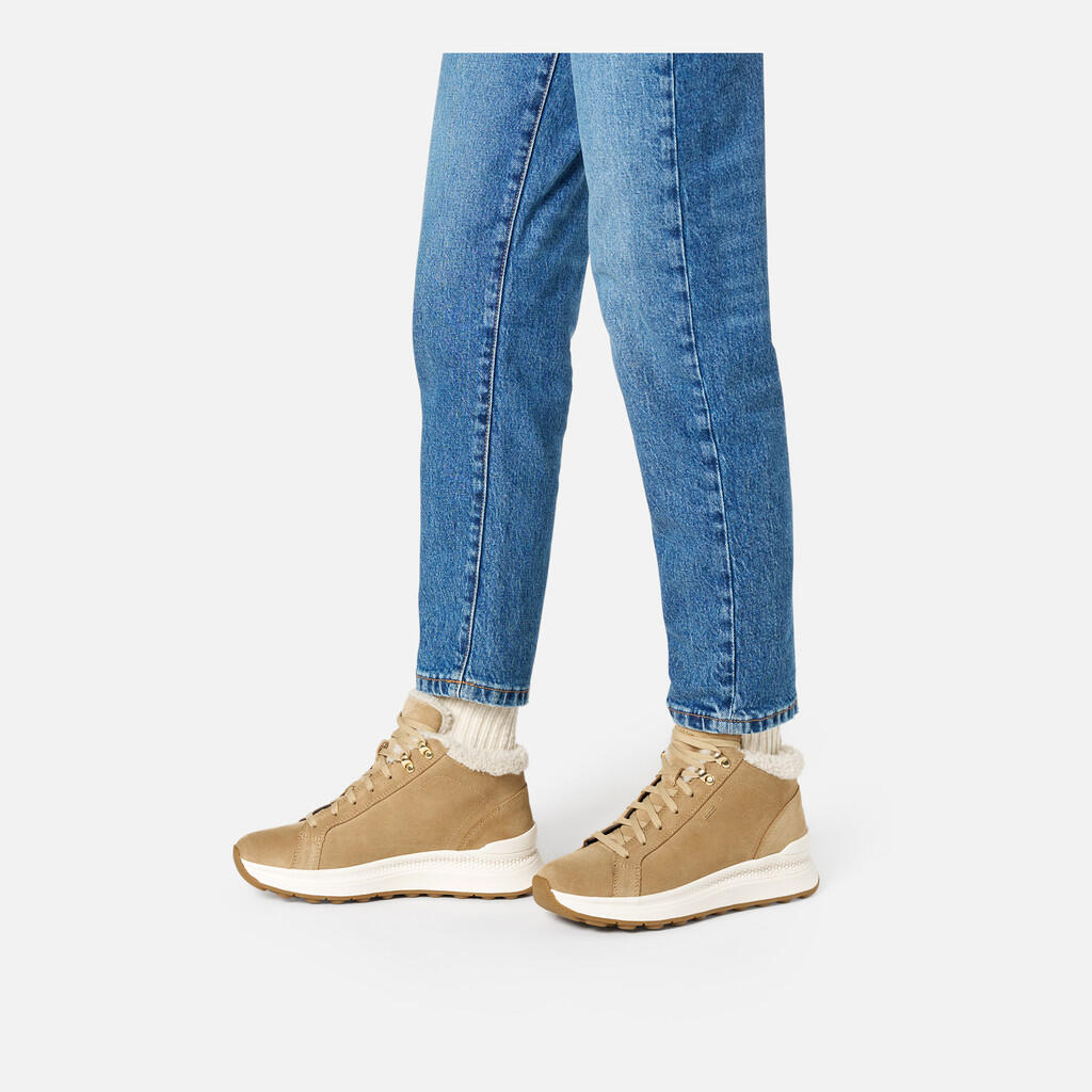 Buty GEOX D SPHERICA ACTIF X2 Beżowy 3/7