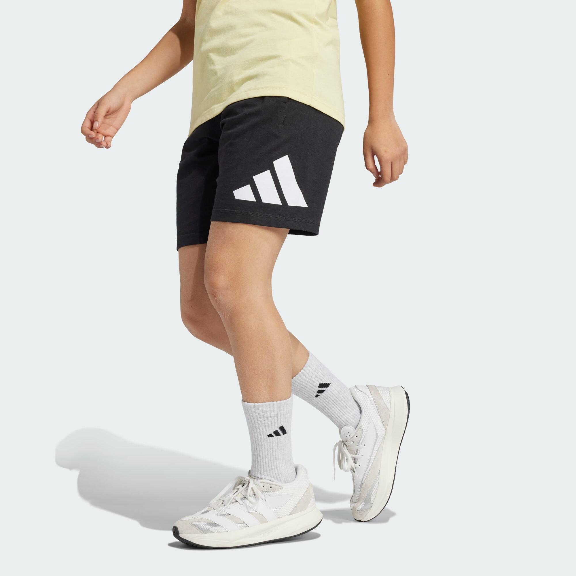 Short Essentials Junior 3/7