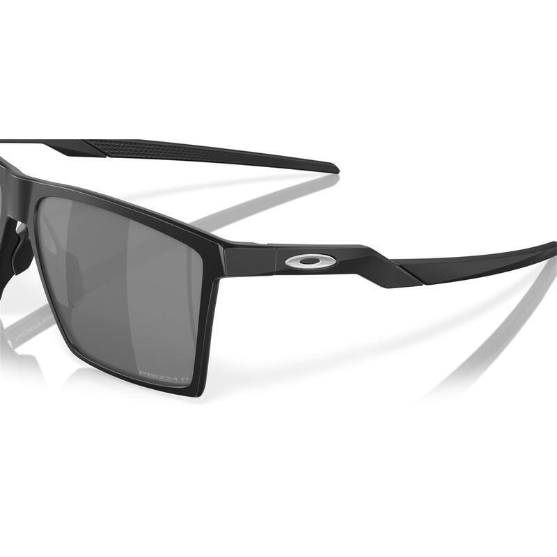 Lunettes de soleil Oakley Futurity 6/7