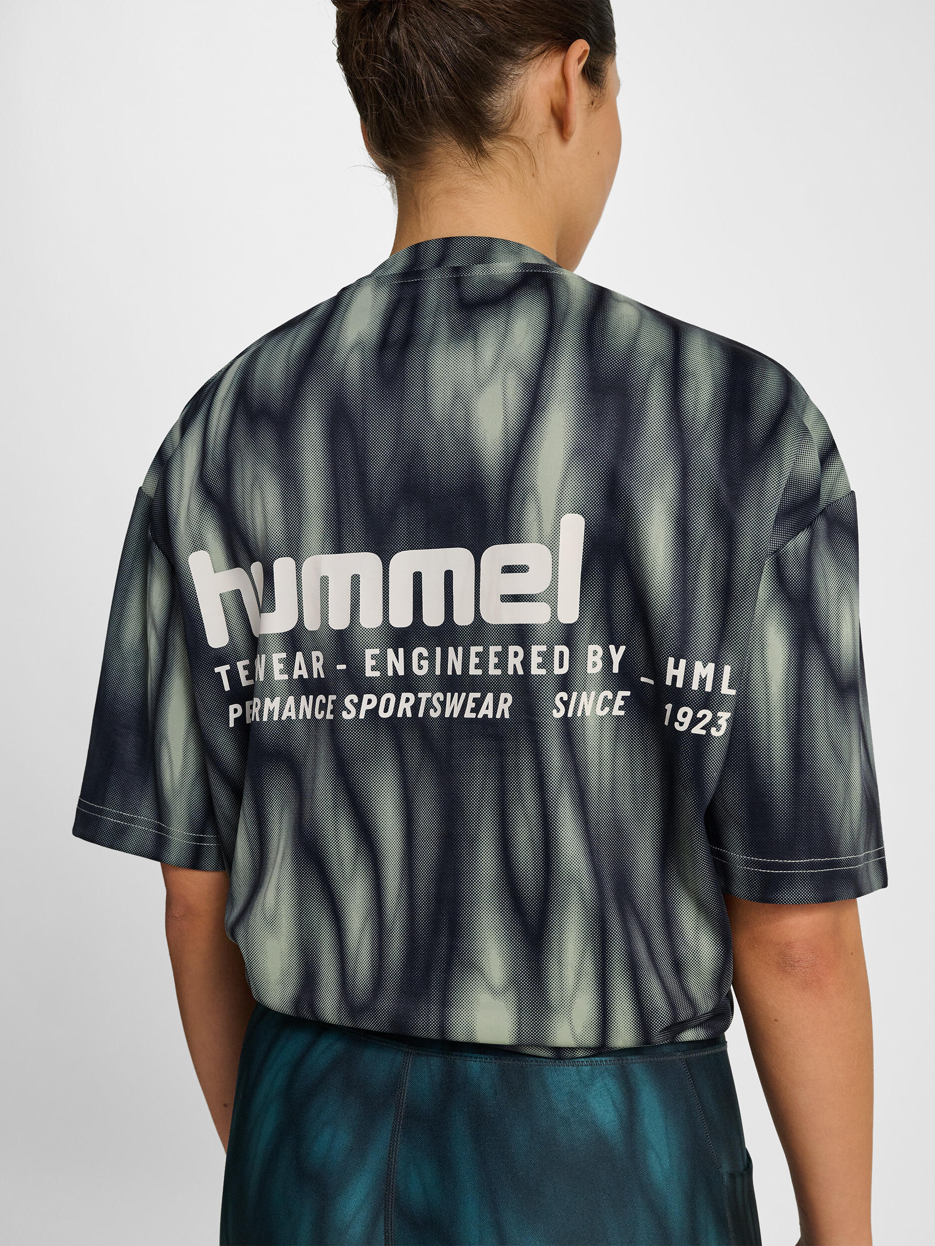 T-shirt Hummel Hiit AOP Loose 4/7