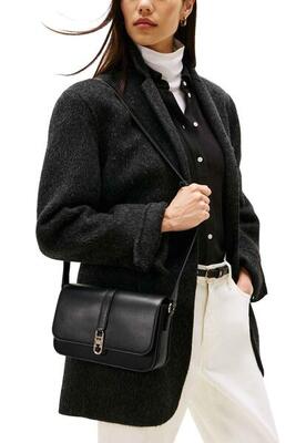 Borsa a tracolla donna con patta e monogram