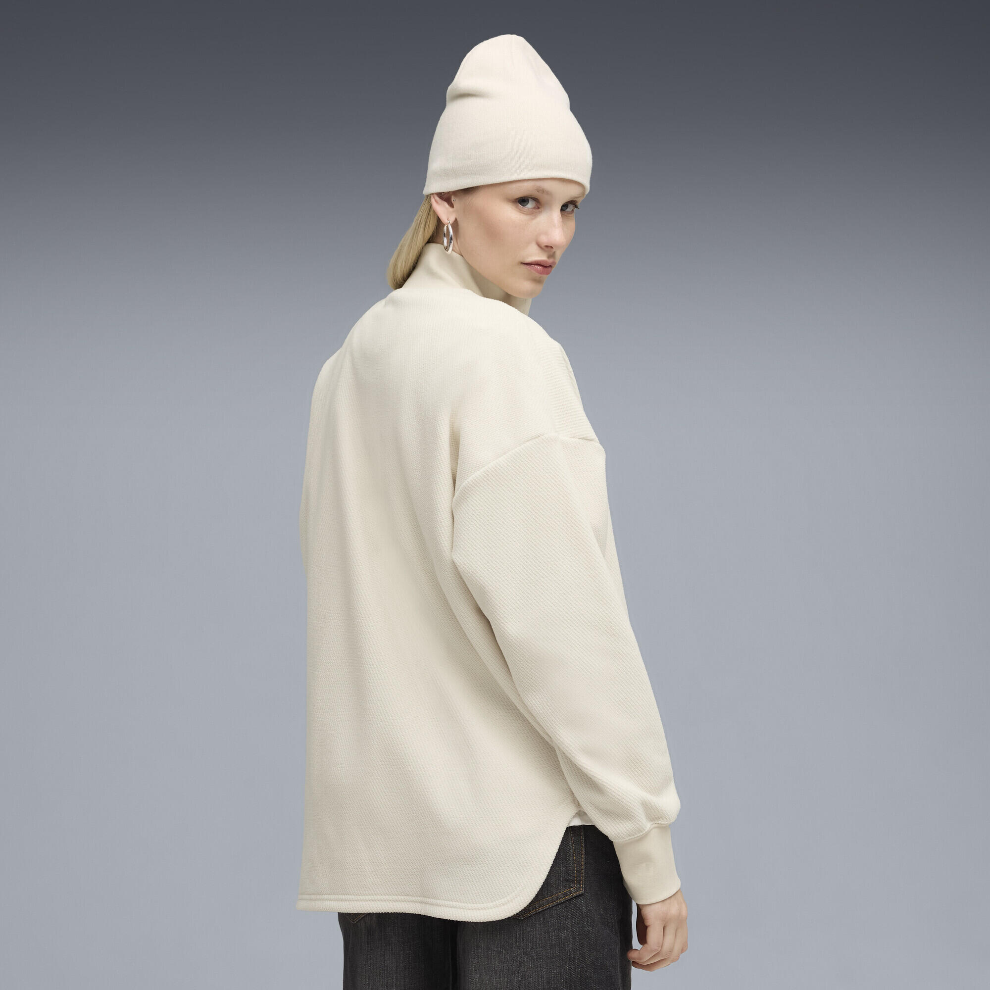 Sweat oversize d’hiver à col zippé HER Femme PUMA 3/9