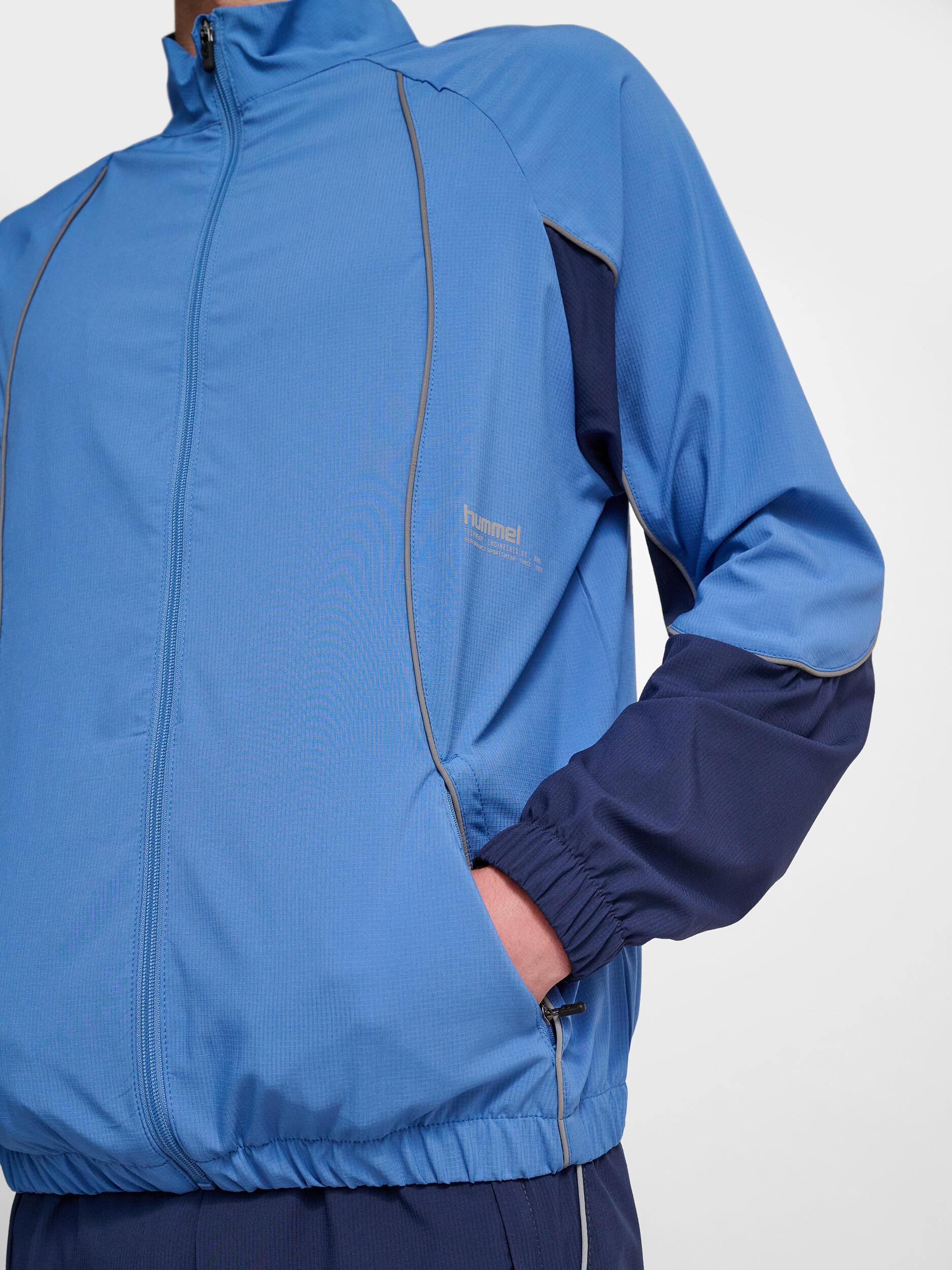 Giacca sportiva con zip Hummel Pulse 4/7