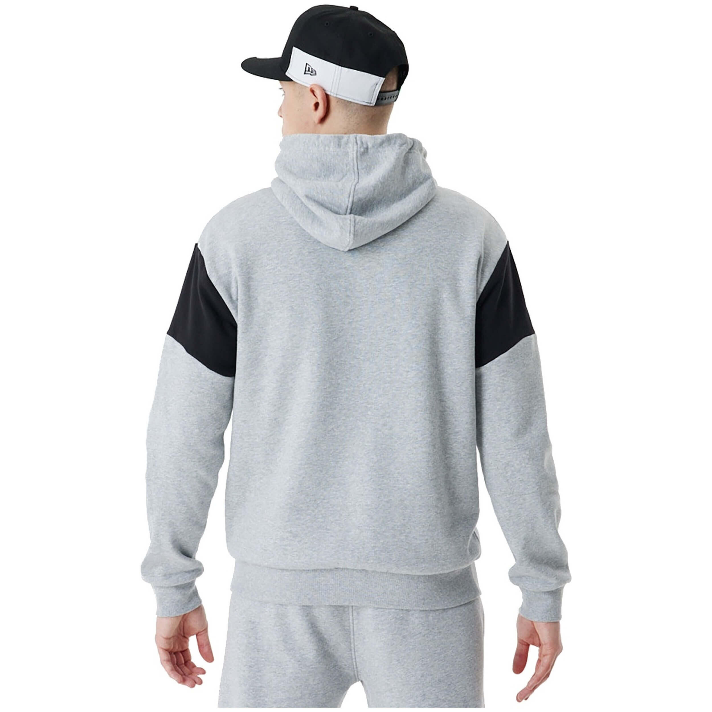 Sweat à capuche New era modèle 60424415 pour homme 2/5