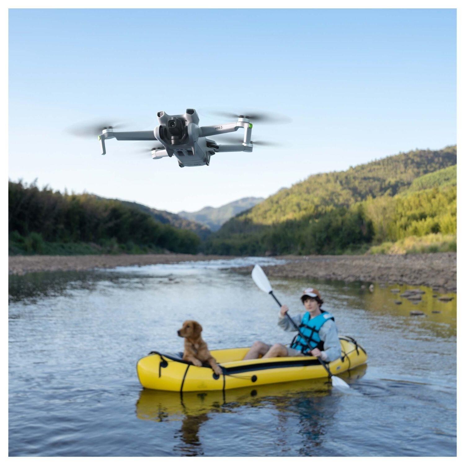 Drone DJI Mini 3 et radiocommande DJI RC 6/7
