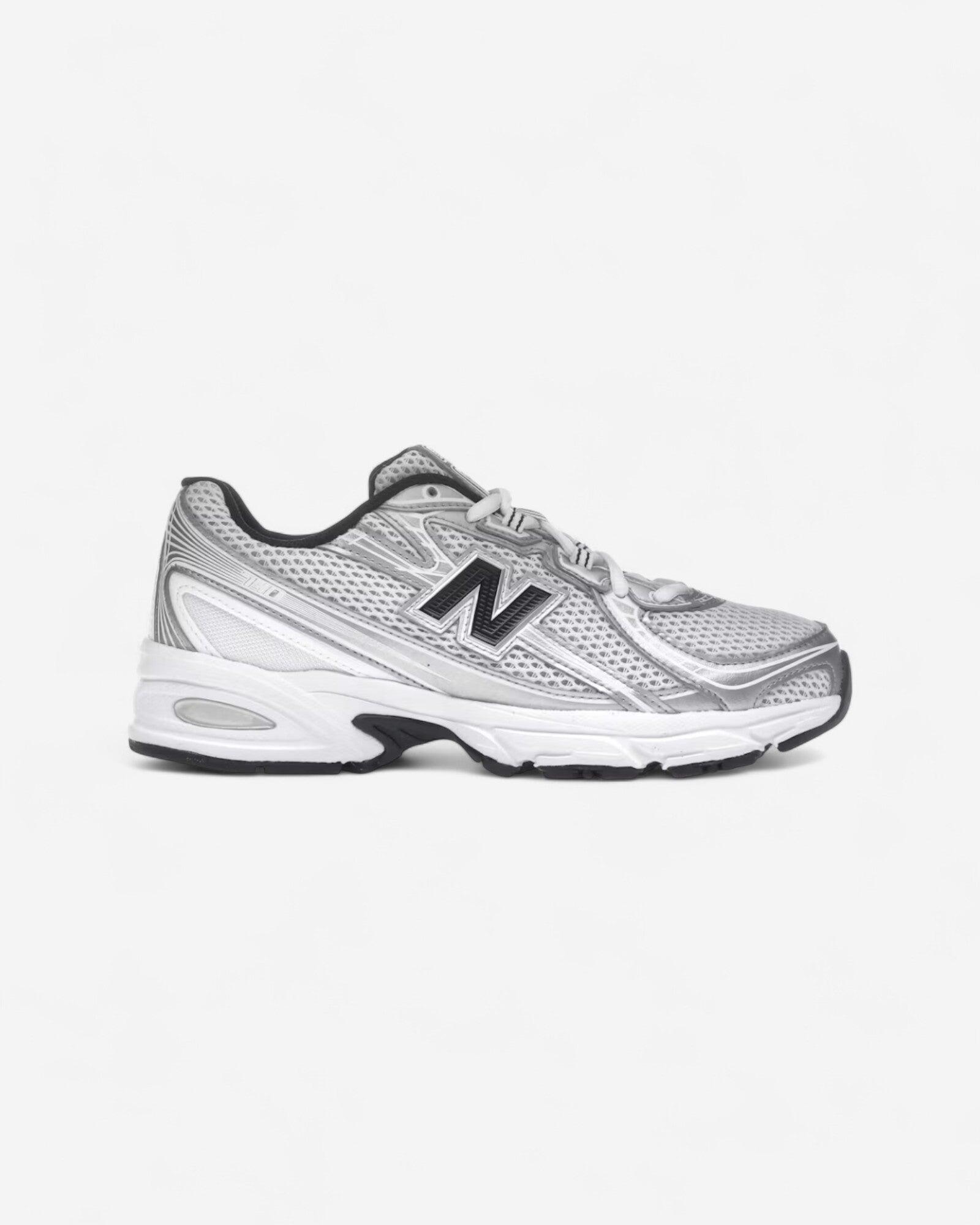 NEW BALANCE picture