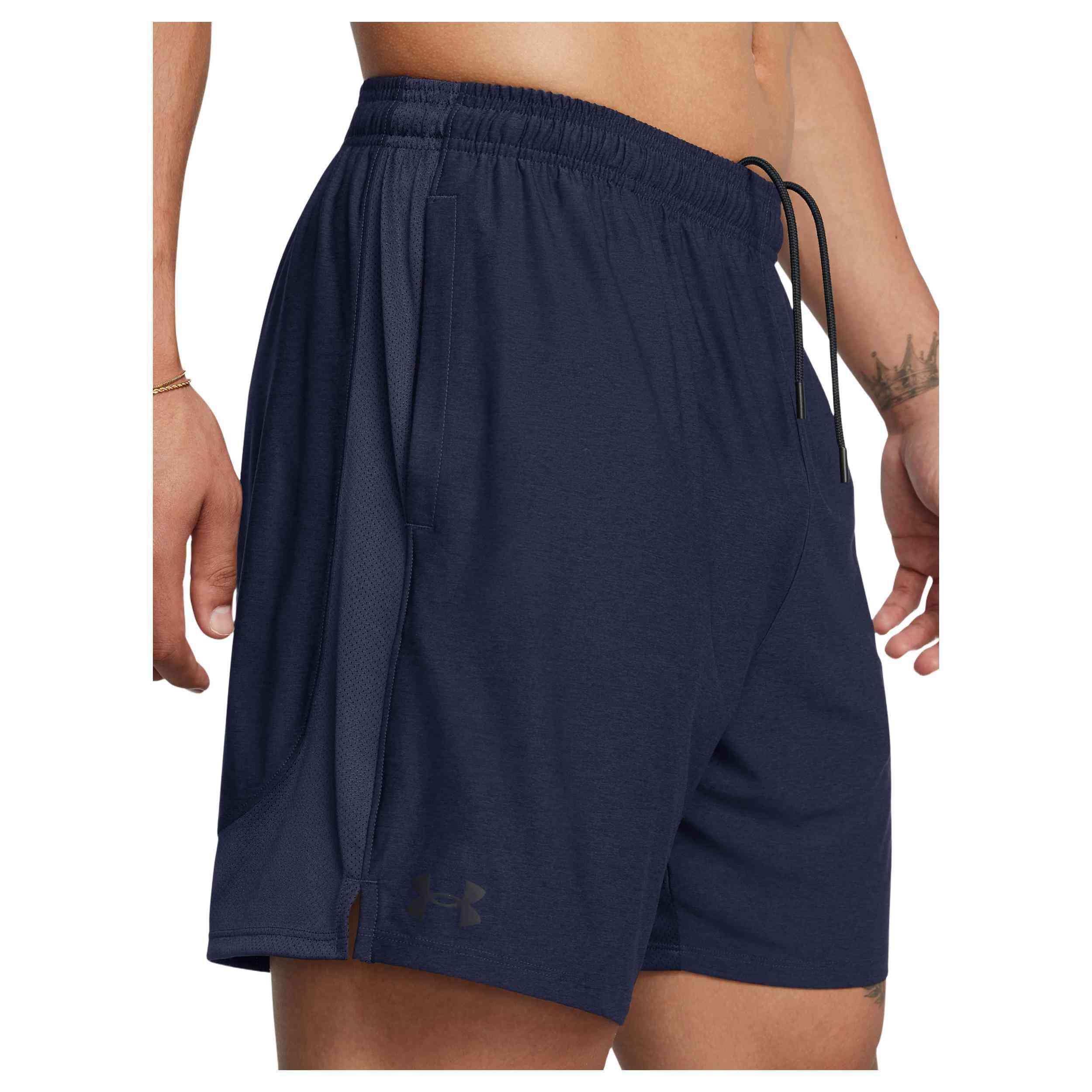 Pantaloncini Under armour modello 1388645-410 per uomini 5/6