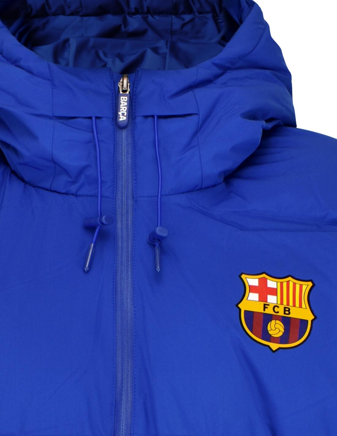 A Barça bélelt télikabátja 3/3