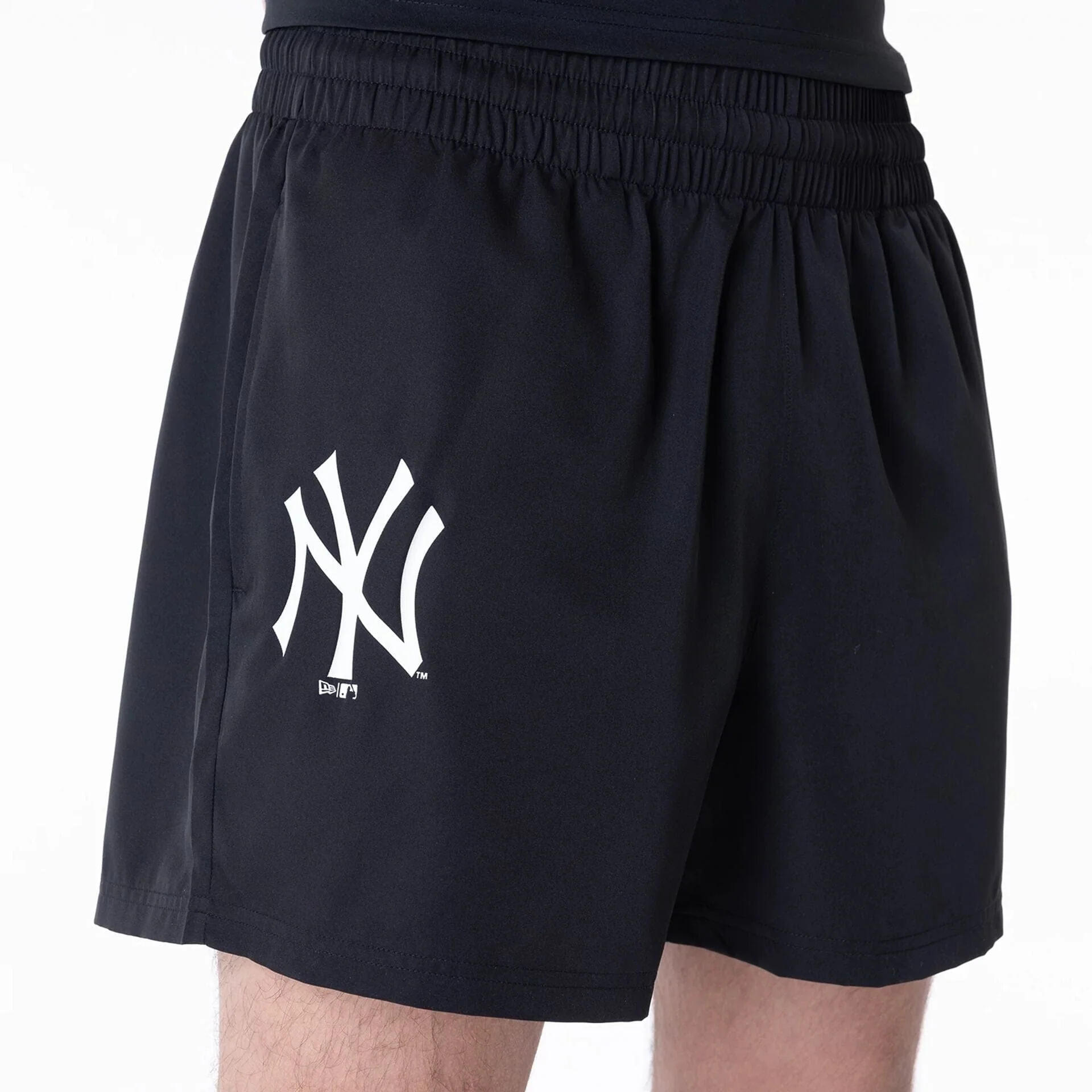 Short New York Yankees League Essential 2/3