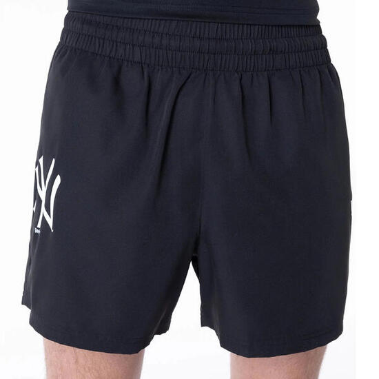 Short New York Yankees League Essential