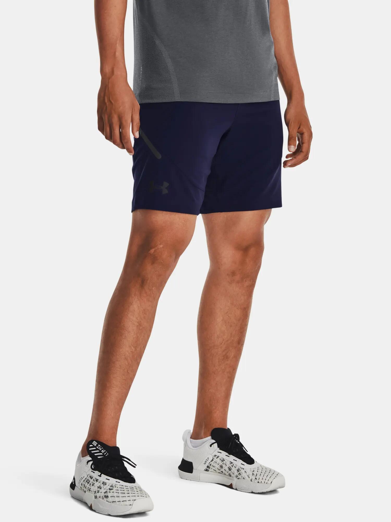 UNDER ARMOUR picture
