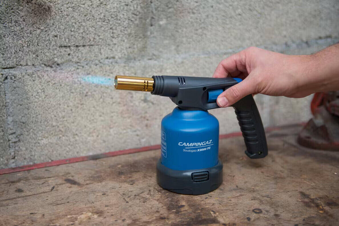 Campingaz Kitchen Blowlamp Soudogaz X2000 Blow Torch With Adjustable Flame & Safety Lock, Camping Cooking Butane Torch For Baking, Barbecue, DIY Soldering -  3