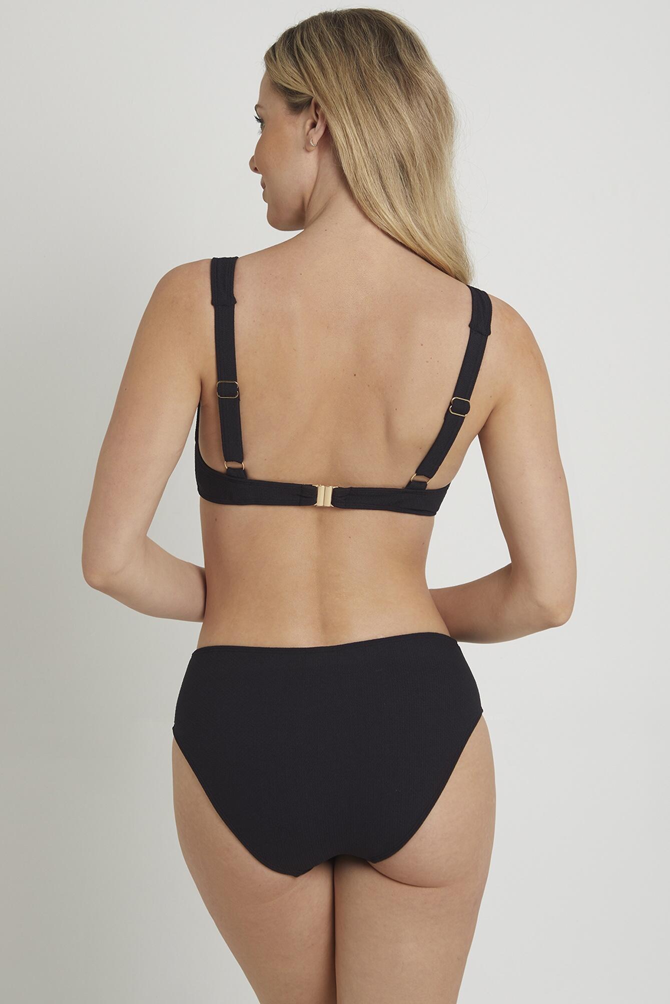 Bikini con copas. Braga alta 2/4