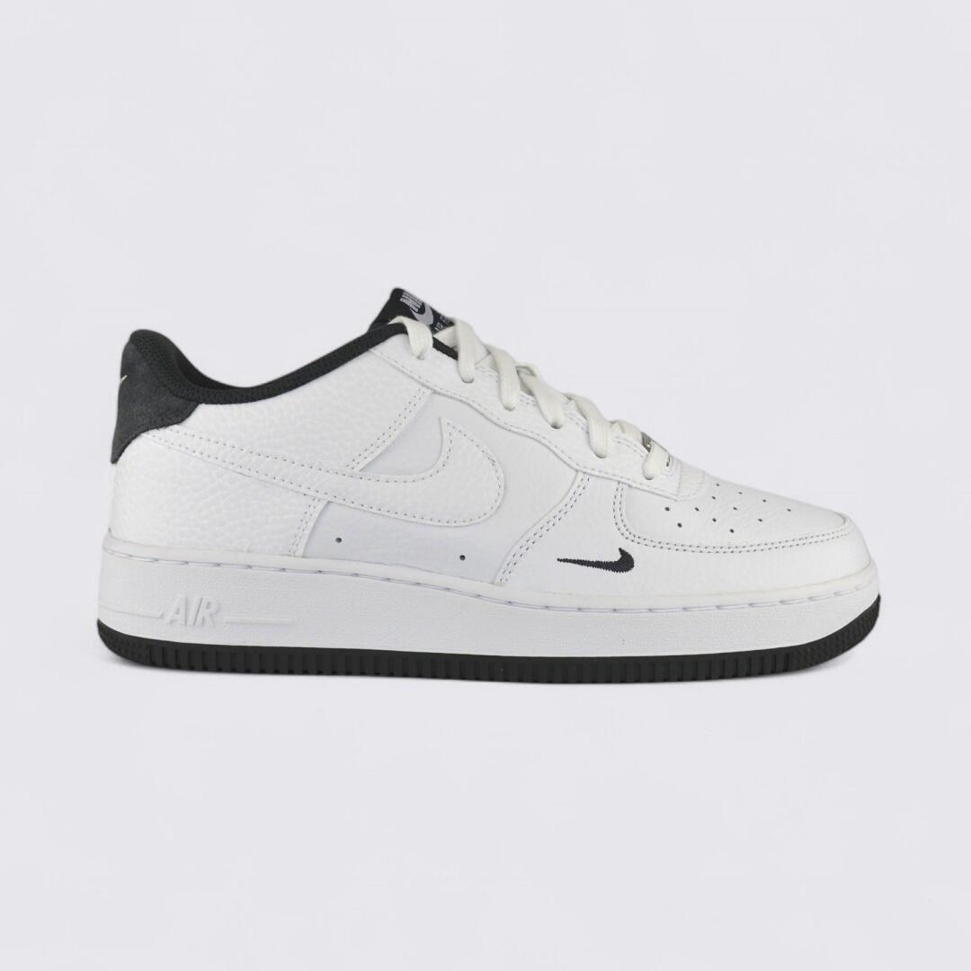 Buty lifestyle Nike Air Force 1 LV8 HJ4560-100 2/4