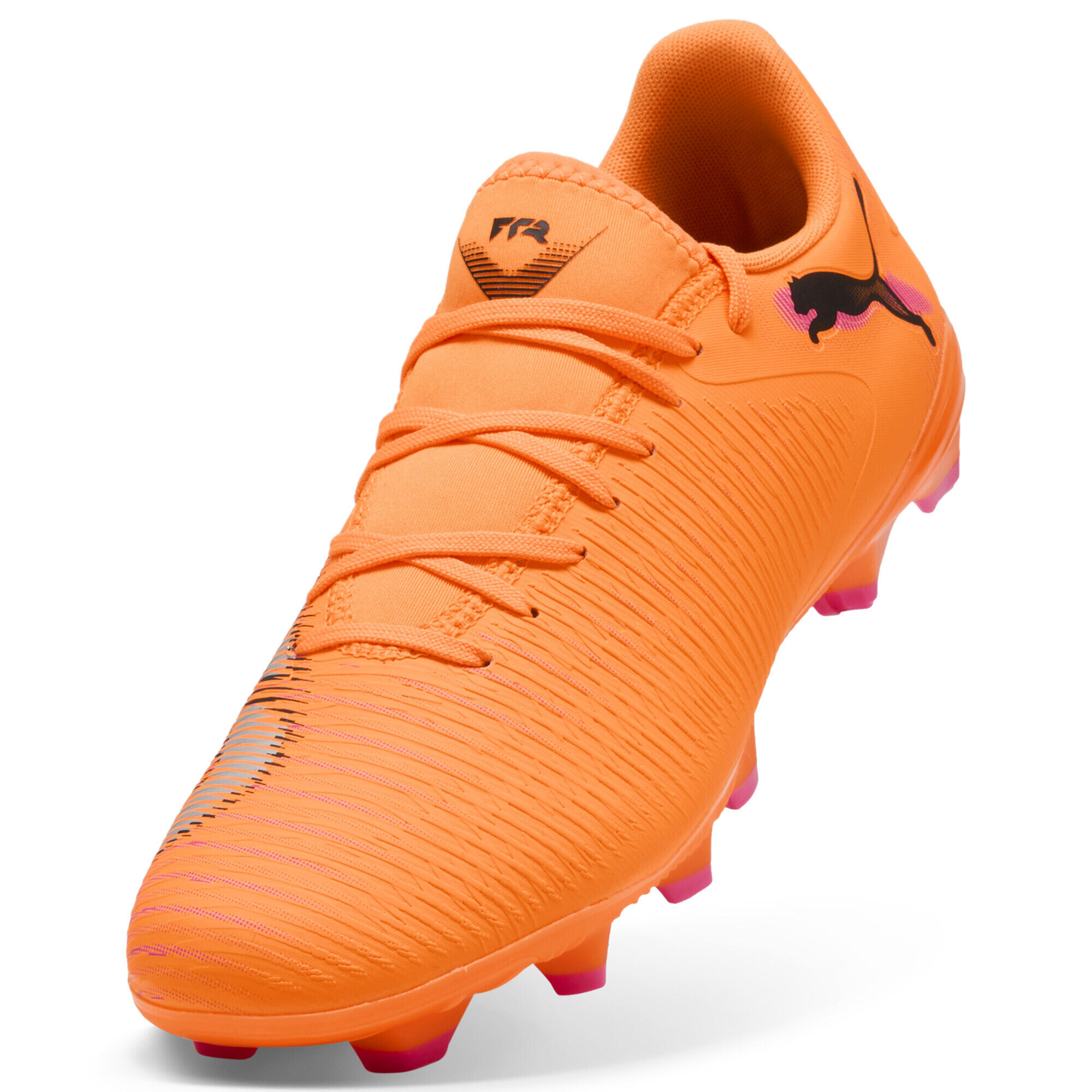 FUTURE 8 PLAY FG/AG Fußballschuhe Erwachsene PUMA 6/7