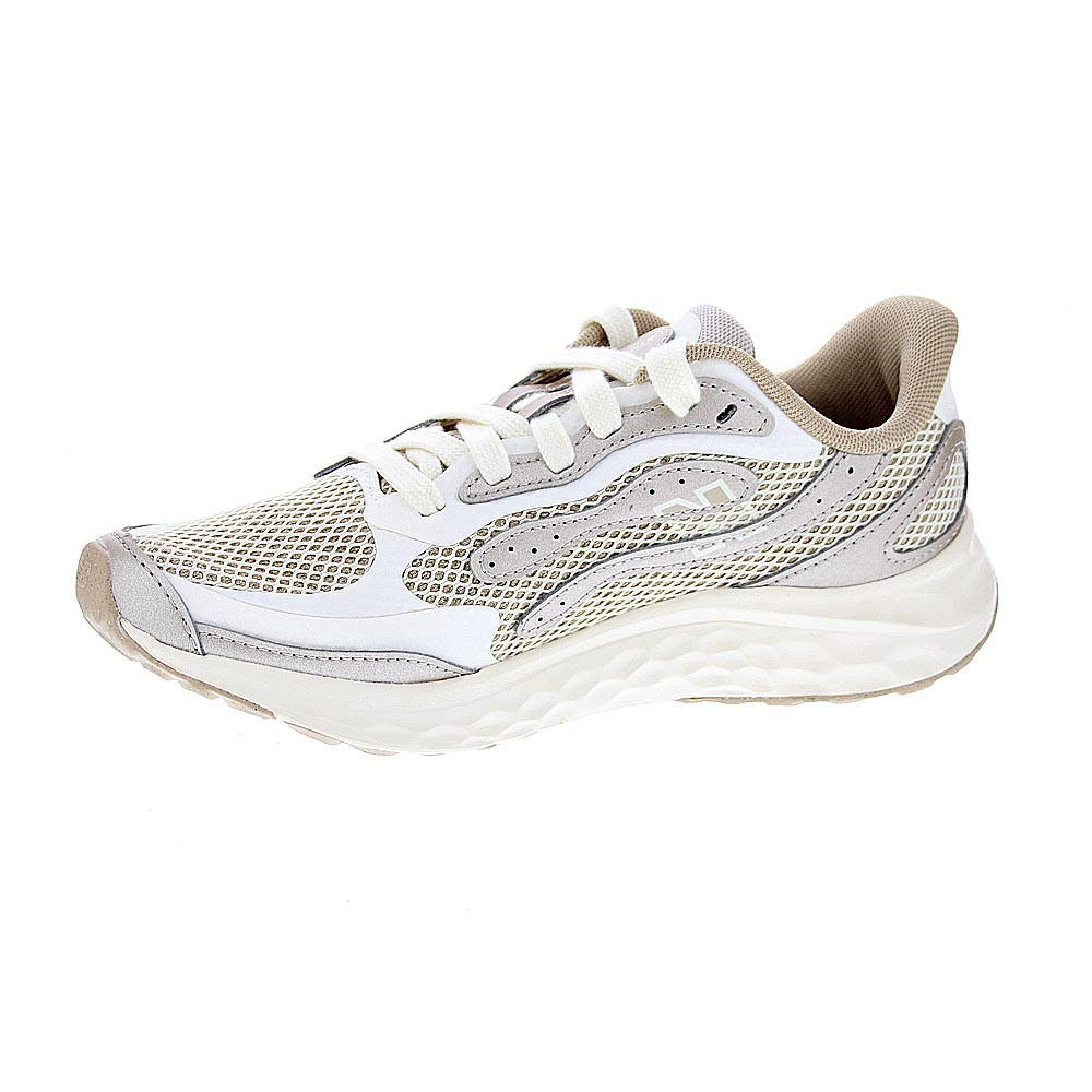 Chaussures de course New balance modèle WARISTG4 pour femmes 2/5