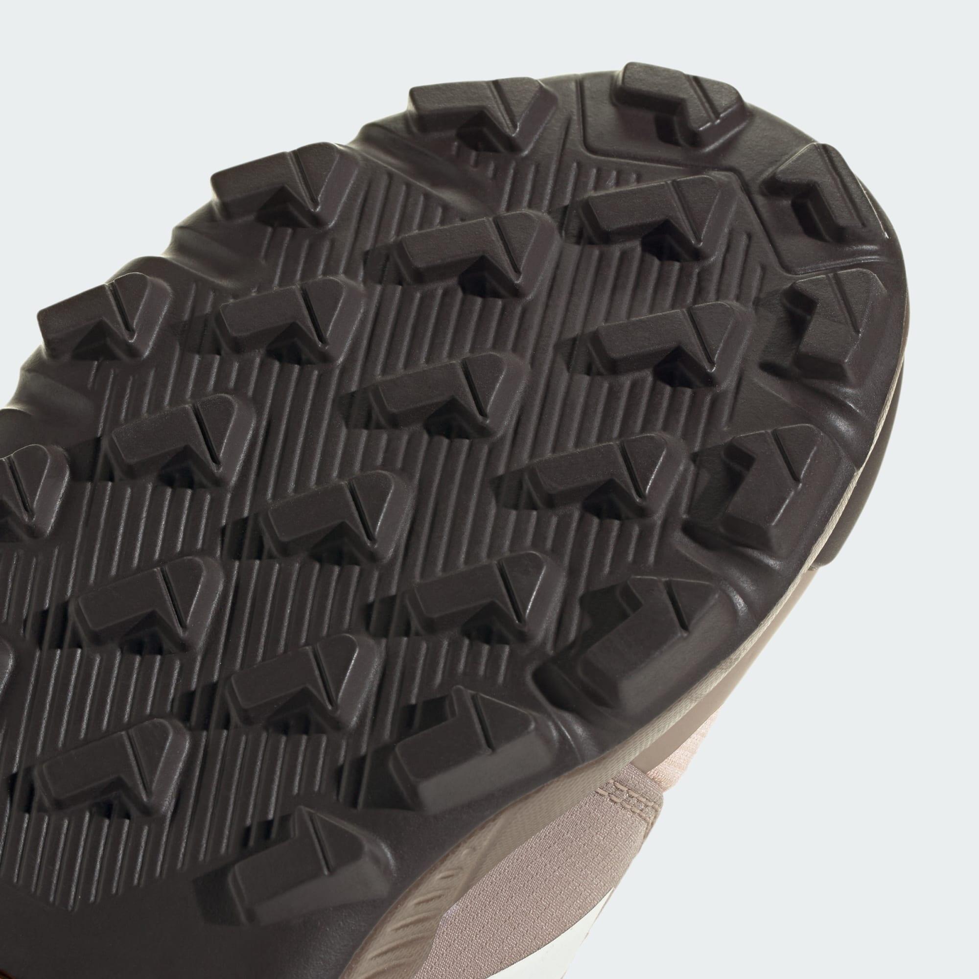 Chaussure de randonnée Terrex Mid GORE-TEX 6/7