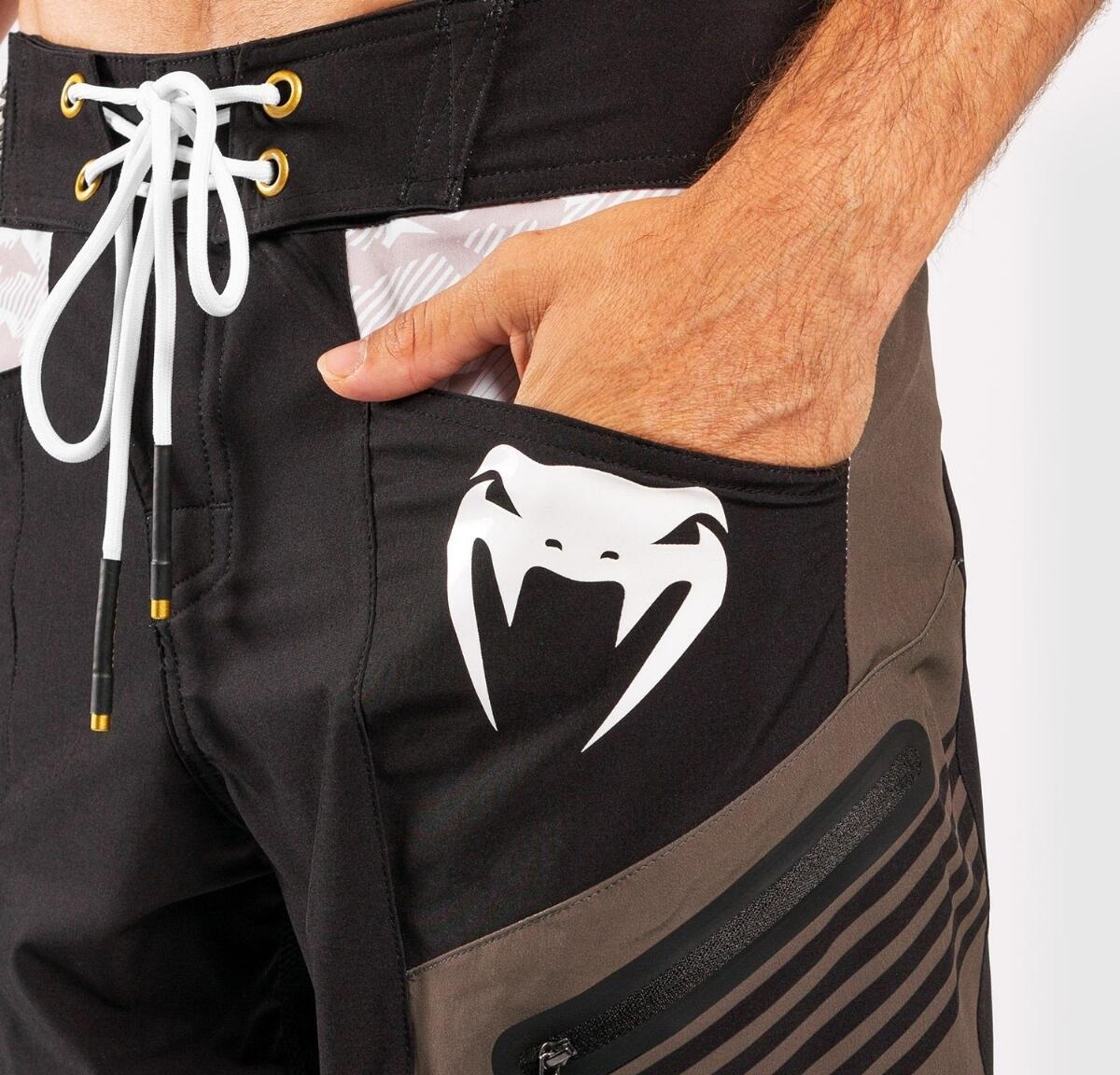 Venum Cargo Boardshorts - Black/Grey 6/7
