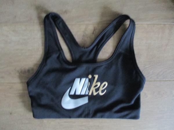 NIKE picture