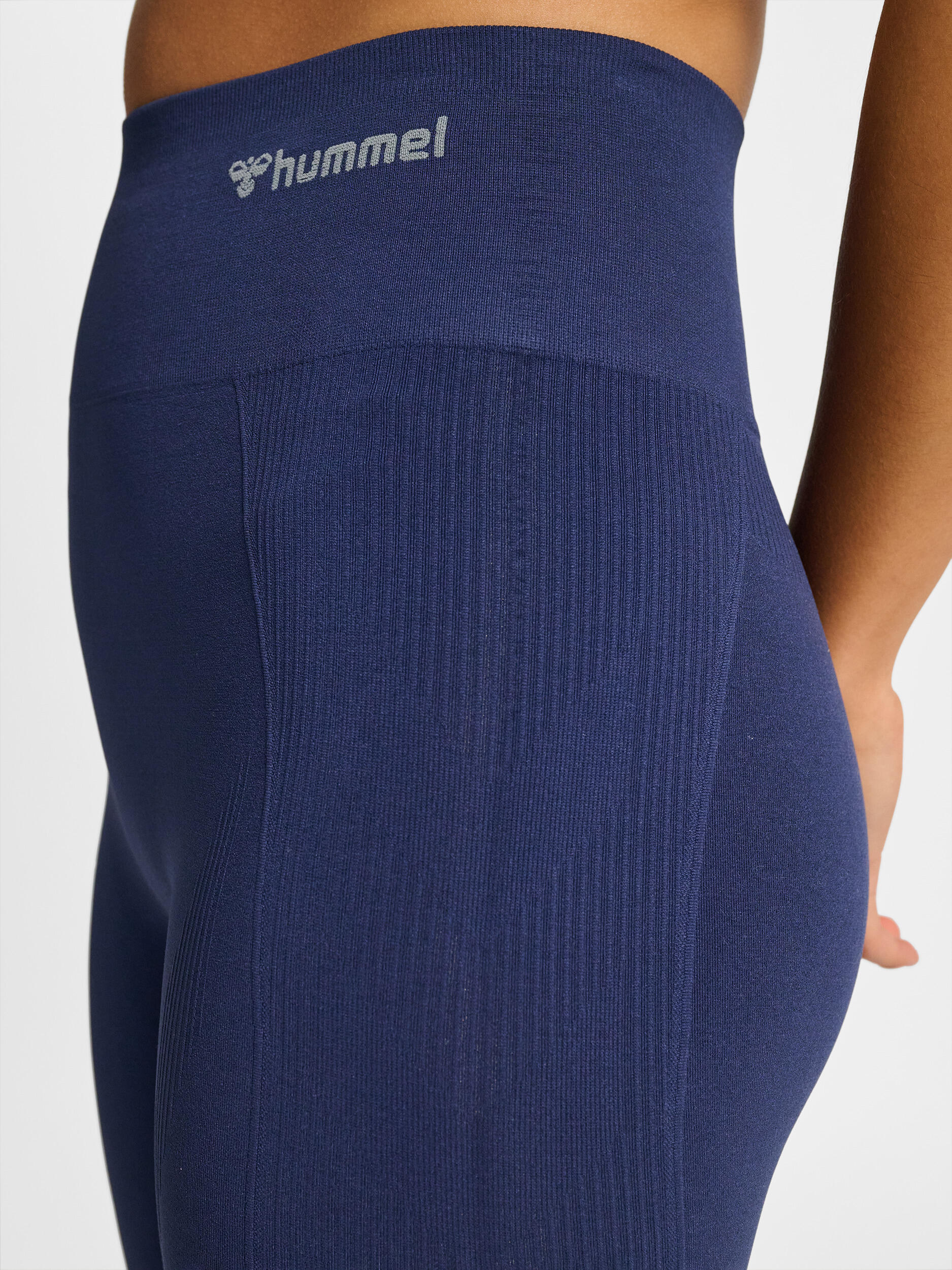 Leggings de mulher de cintura alta Hummel hmltif 4/7
