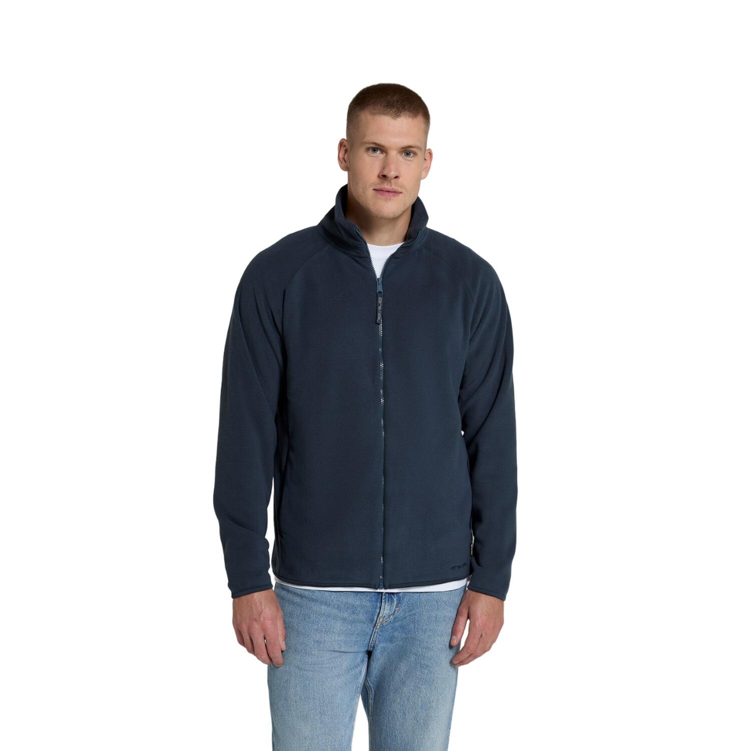 MOUNTAIN WAREHOUSE picture