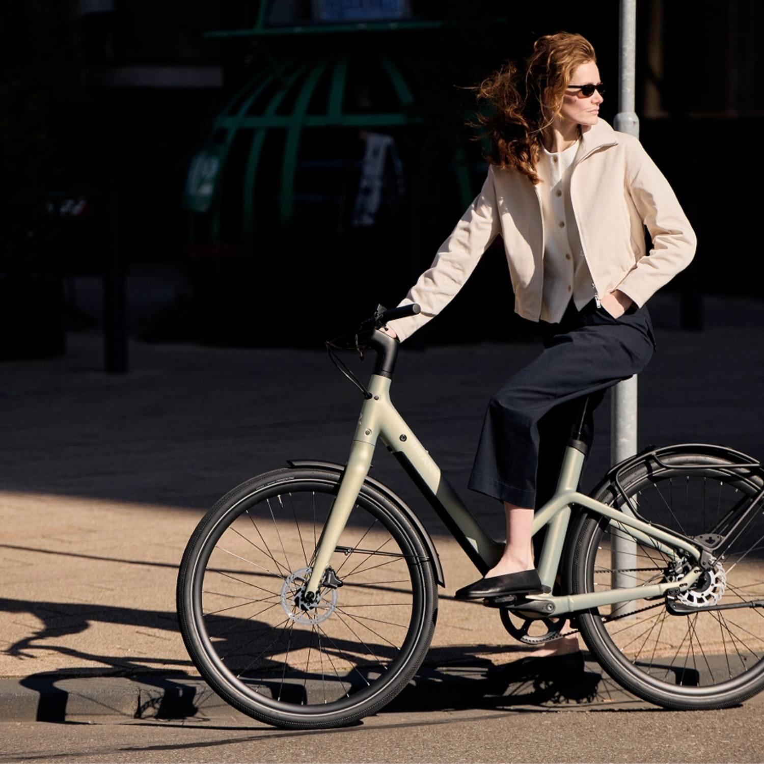 Vélo électrique Ville – Ultra léger – W1 – Noir Nuit REANY Decathlon