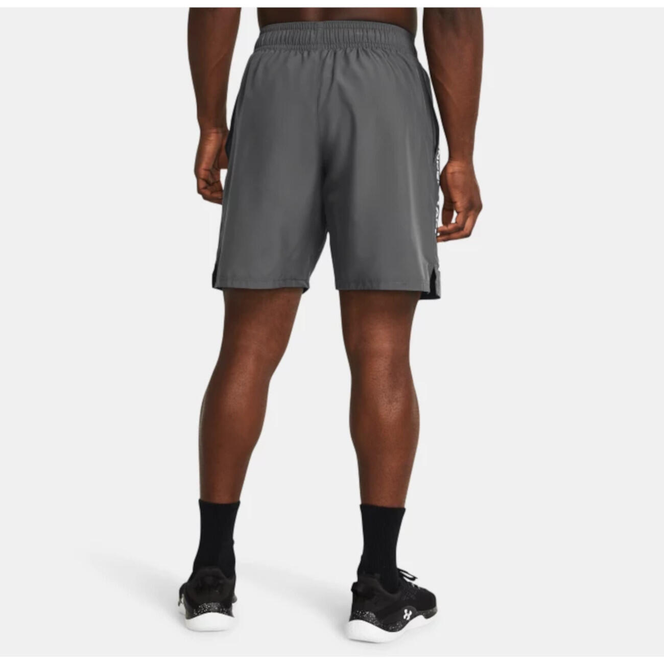 Short Under Armour Woven Wordmark Gris 8/9