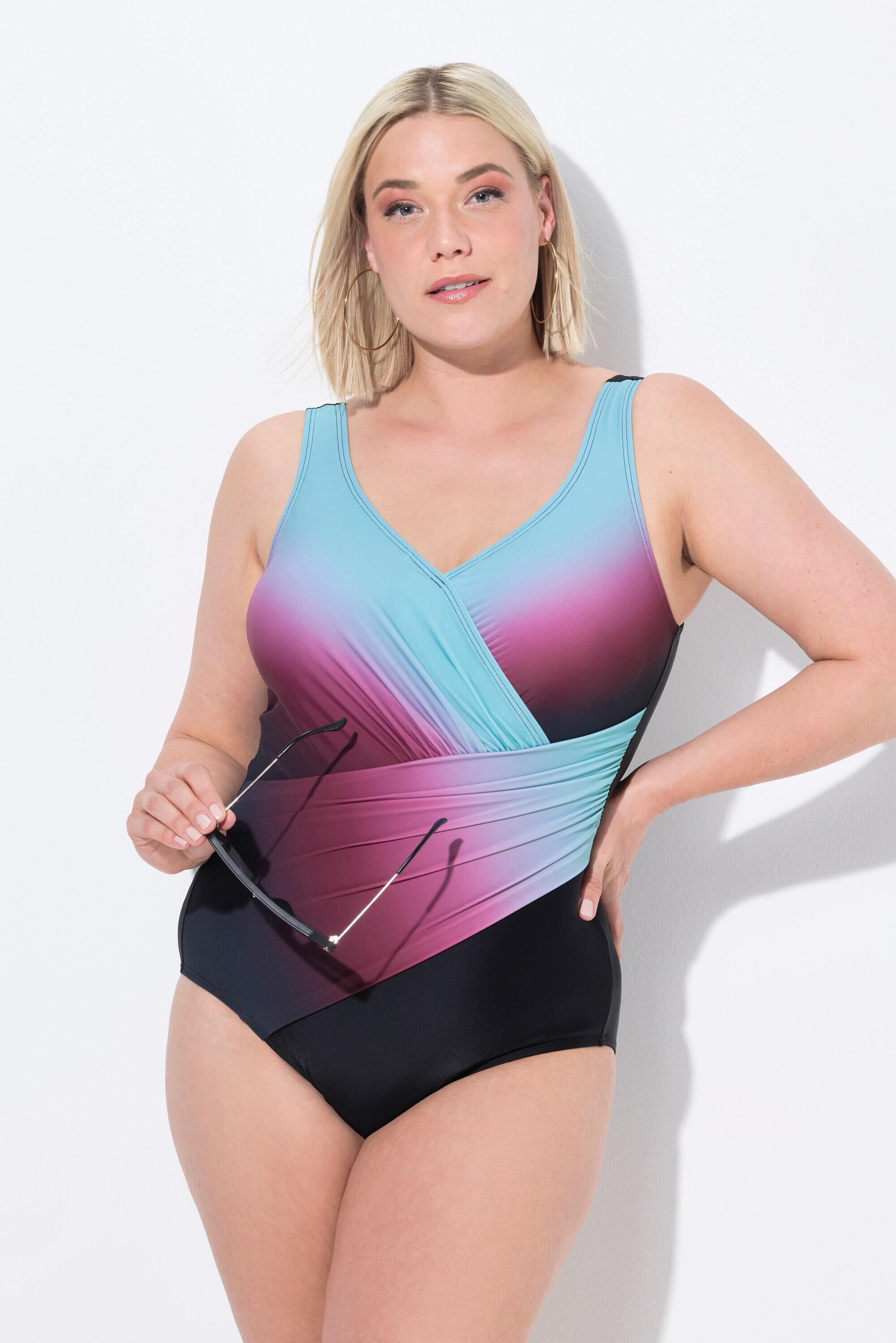 Femme Maillot de bain à bonnets couples. Drapés et dégradé de 6/7