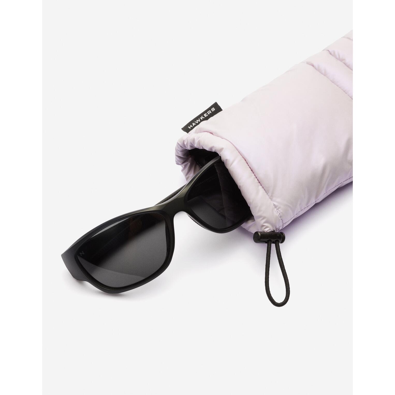 Pochette rembourrée Hawkers 4/5