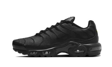 Zapatillas Air Max Plus Triple Black Leather