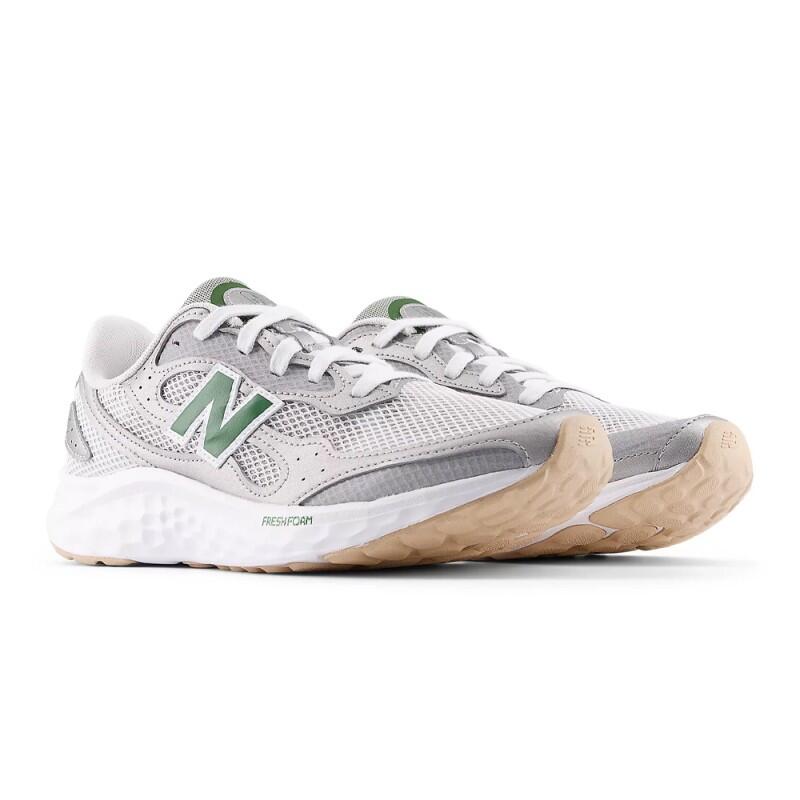Zapatillas Homem New Balance Marist Metalizado 2/5