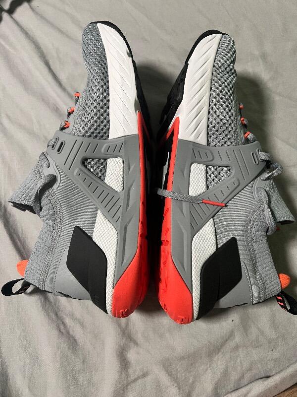 Tussen Particulieren - Under Armour Project Rock 4 2/5